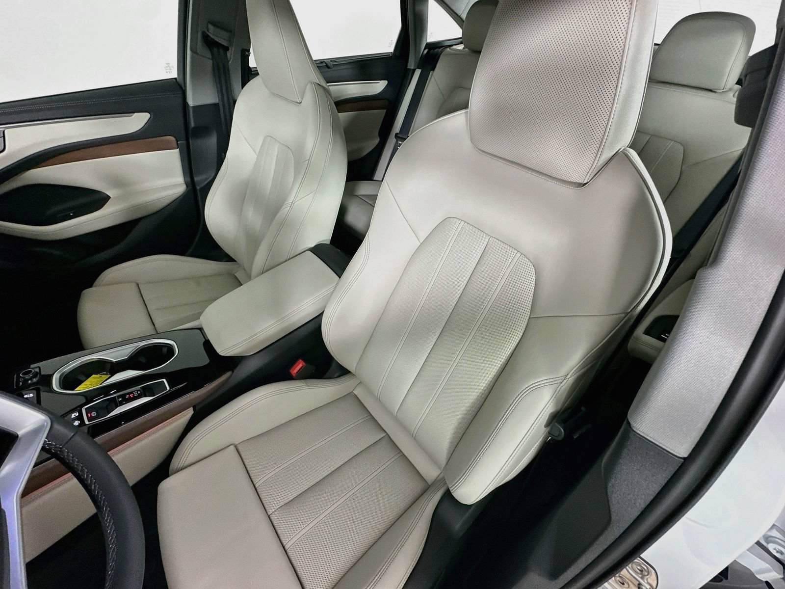 New 2026 Audi A6 Premium Plus AWD/4WD image 34