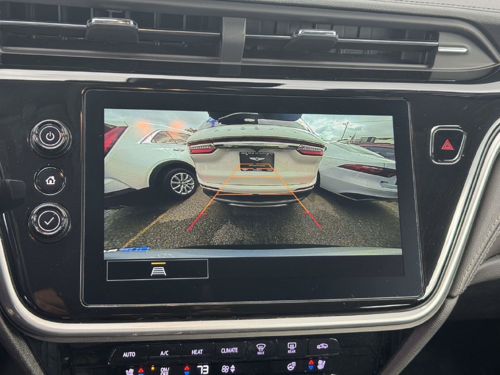 Used 2023 Chevrolet Bolt EUV LT w/ Convenience Package FWD image 26