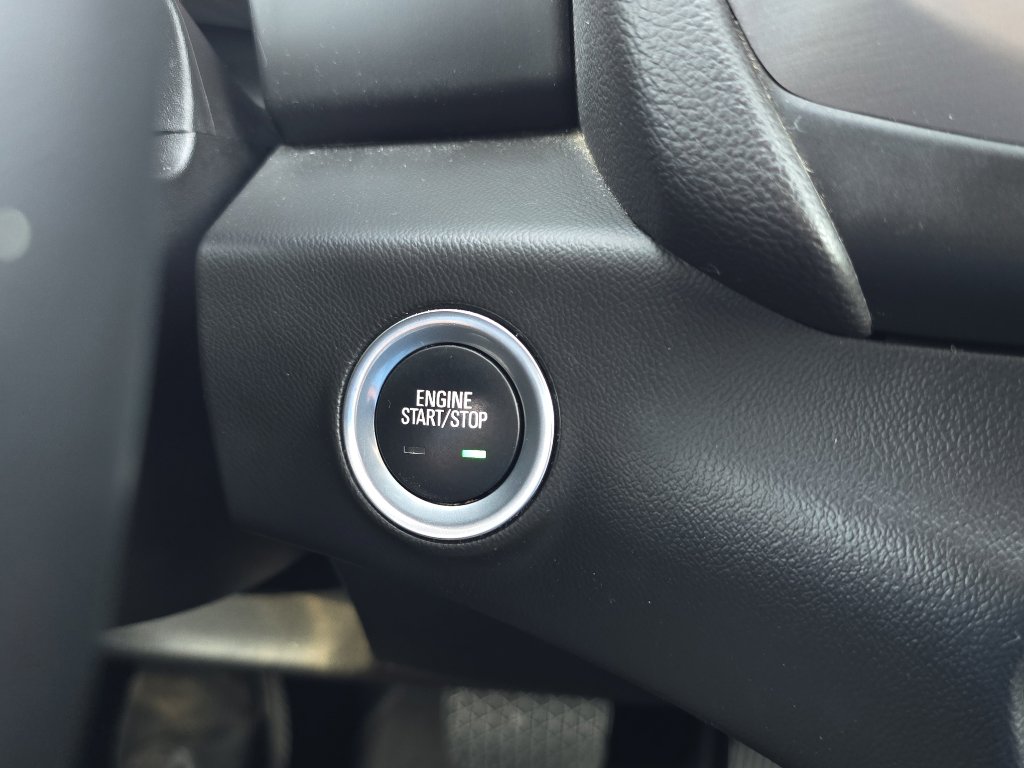 Used 2023 GMC Terrain AT4 image 27