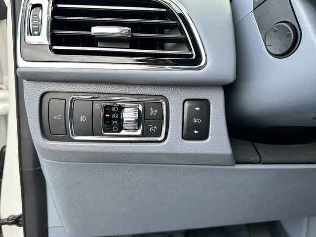 Certified 2023 Lincoln Navigator Black Label AWD/4WD image 29