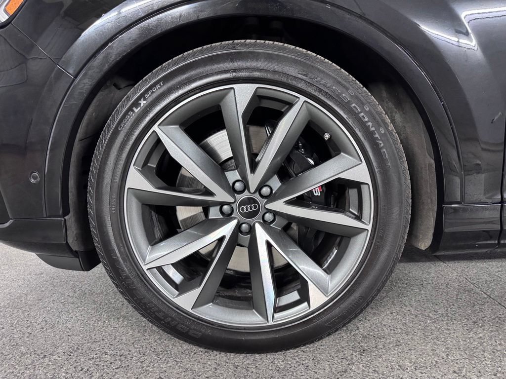 Used 2024 Audi SQ7 Premium Plus AWD/4WD image 17