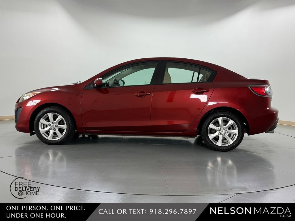 Used 2011 MAZDA MAZDA3 i Touring FWD image 9