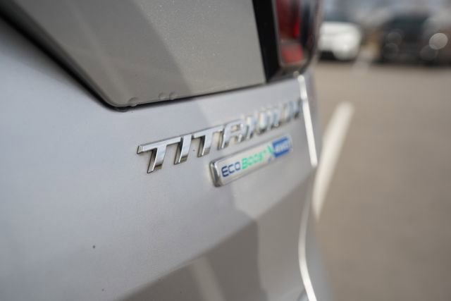 Used 2017 Ford Escape Titanium image 38