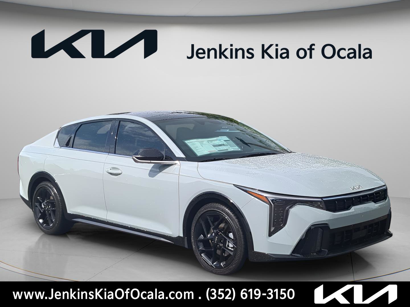 Used 2025 Kia K4 GT-Line Turbo image 1