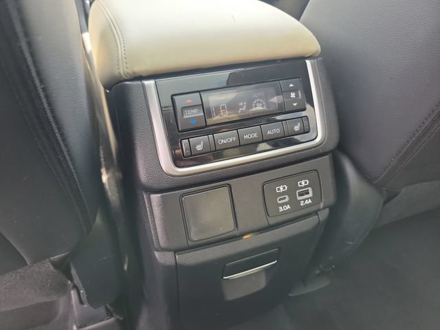 Used 2023 Subaru Ascent Limited w/ Technology Package AWD/4WD image 13