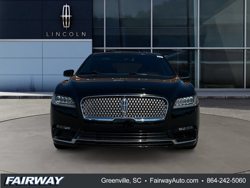 Used 2017 Lincoln Continental Black Label w/ Rear-seat Package AWD/4WD image 2
