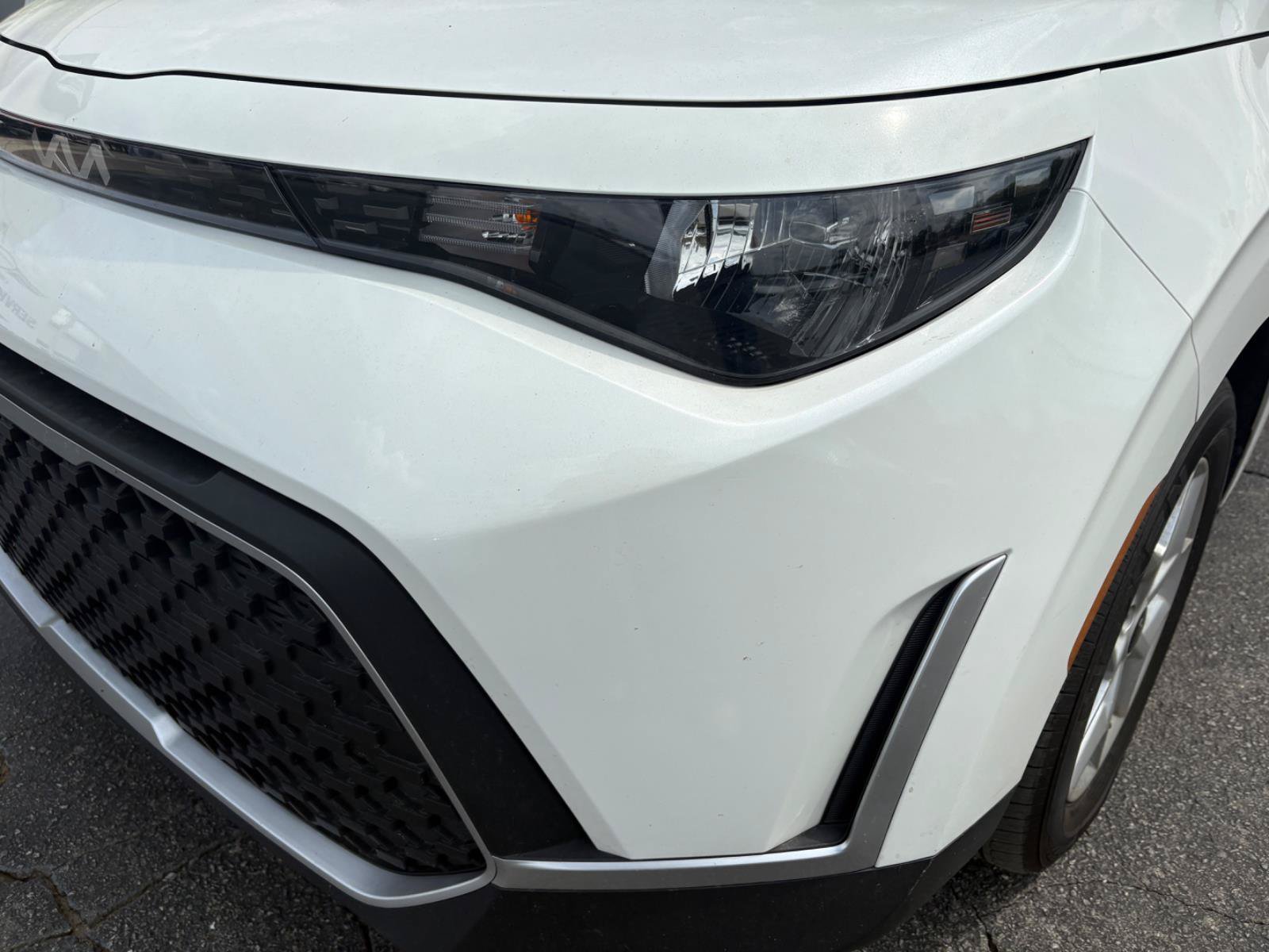 Used 2025 Kia Soul LX FWD image 12