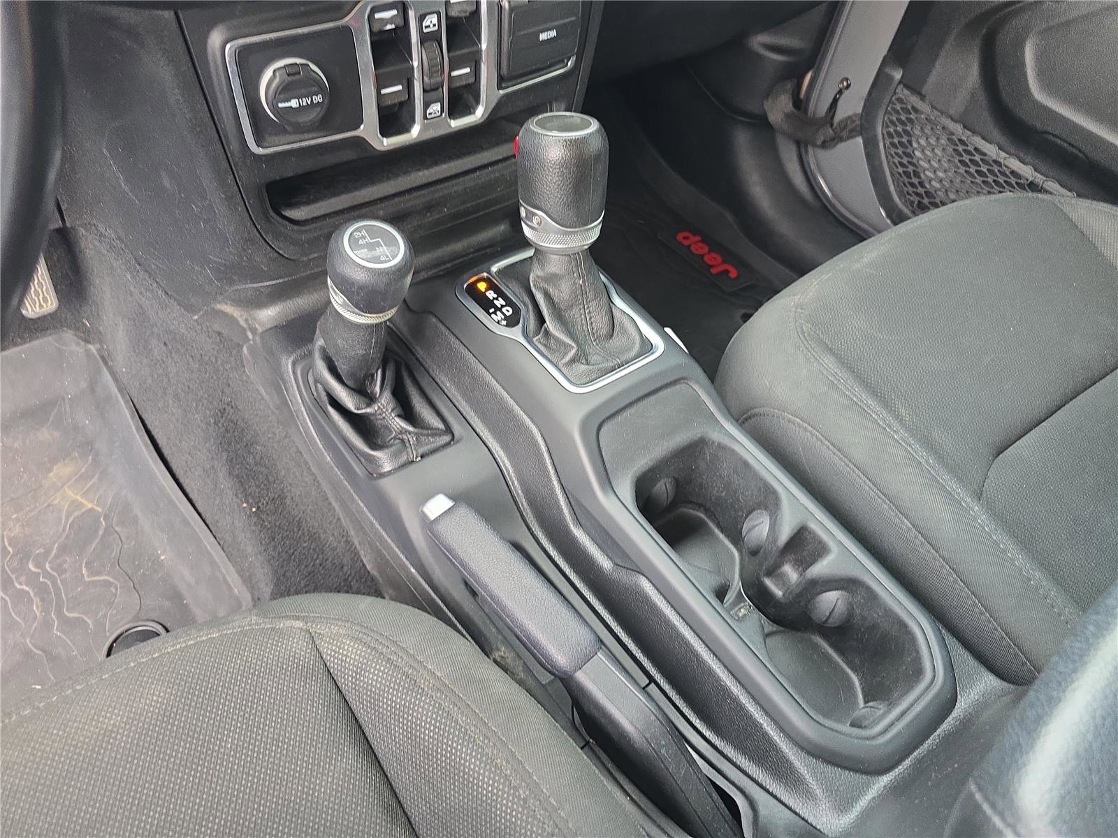 Used 2021 Jeep Wrangler Unlimited Sport AWD/4WD image 29