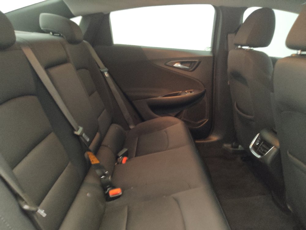 Used 2022 Chevrolet Malibu LT FWD image 19
