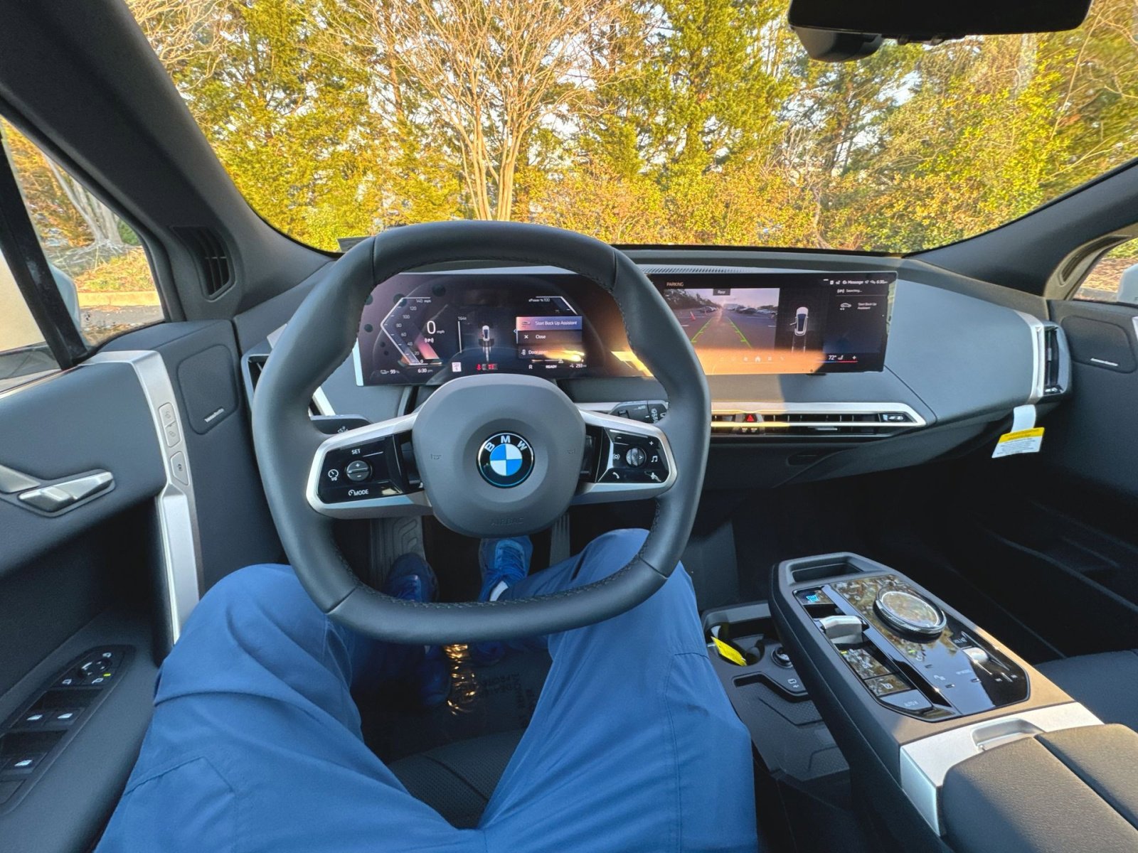 New 2026 BMW iX xDrive45 image 18