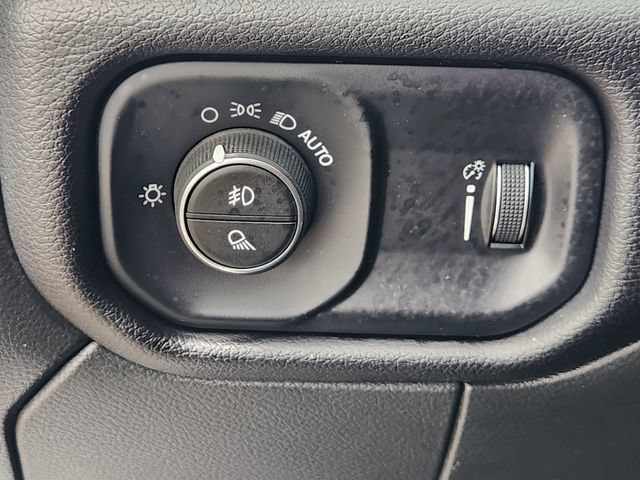 Used 2024 RAM 2500 Big Horn AWD/4WD image 21