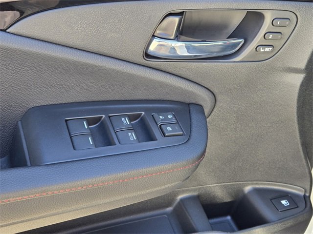 New 2026 Honda Ridgeline Black Edition image 11