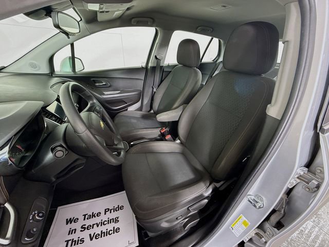 Used 2018 Chevrolet Trax LS image 22