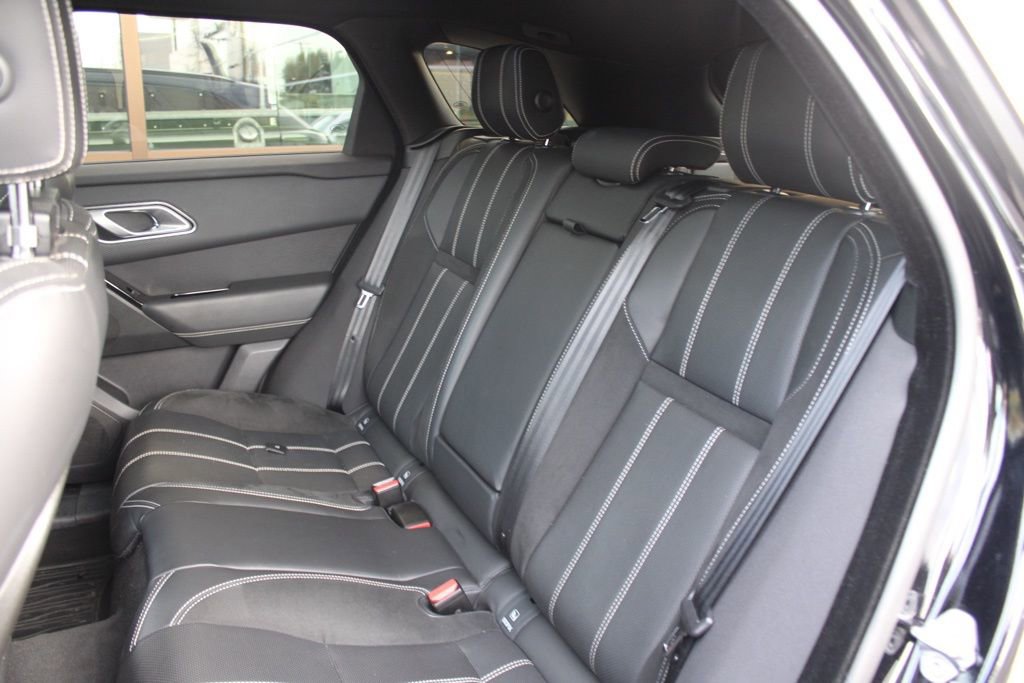 Used 2019 Land Rover Range Rover Velar R-Dynamic HSE image 29