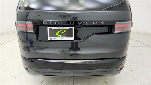 Used 2024 Land Rover Discovery Dynamic SE image 12