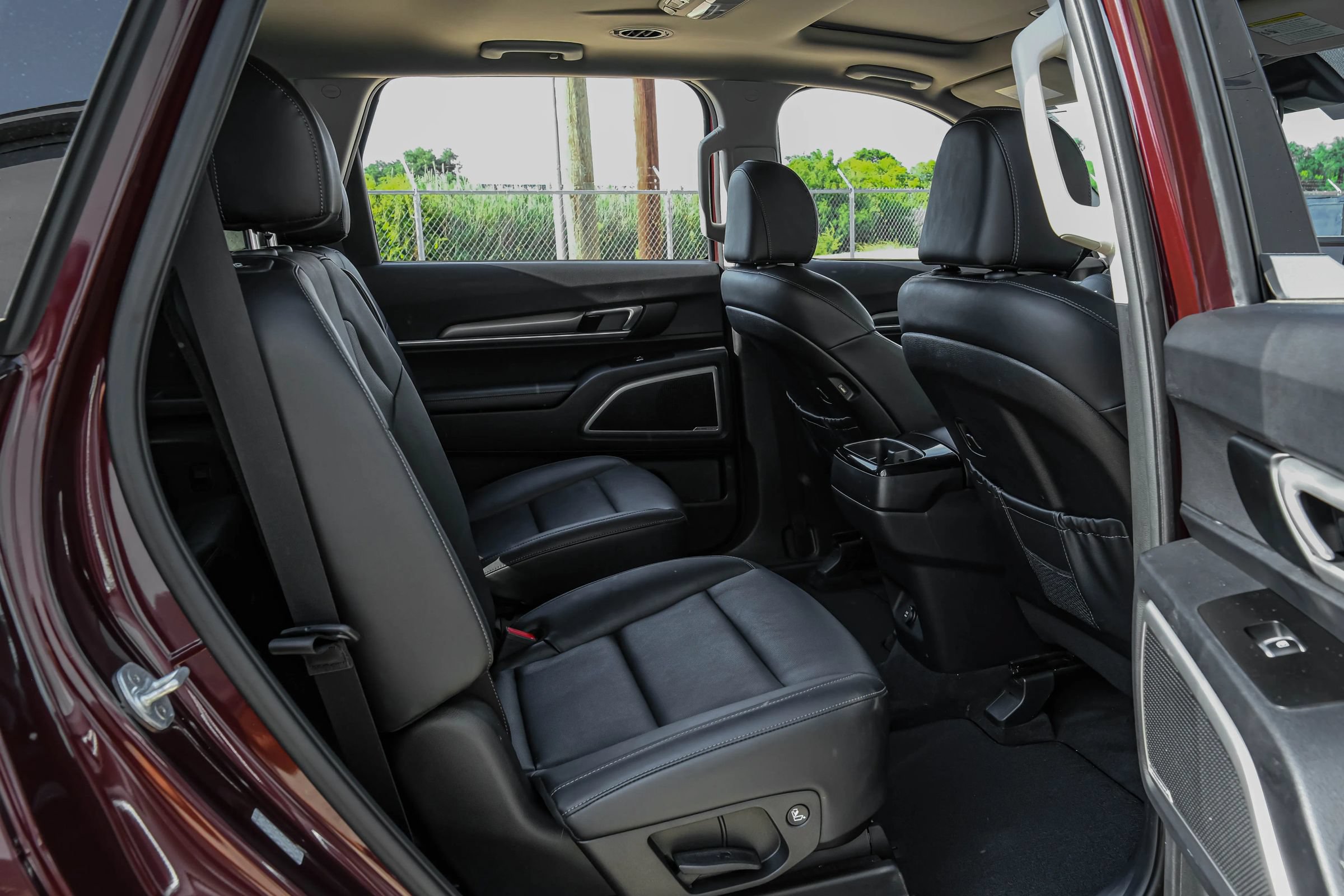 Used 2022 Kia Telluride S AWD/4WD image 39