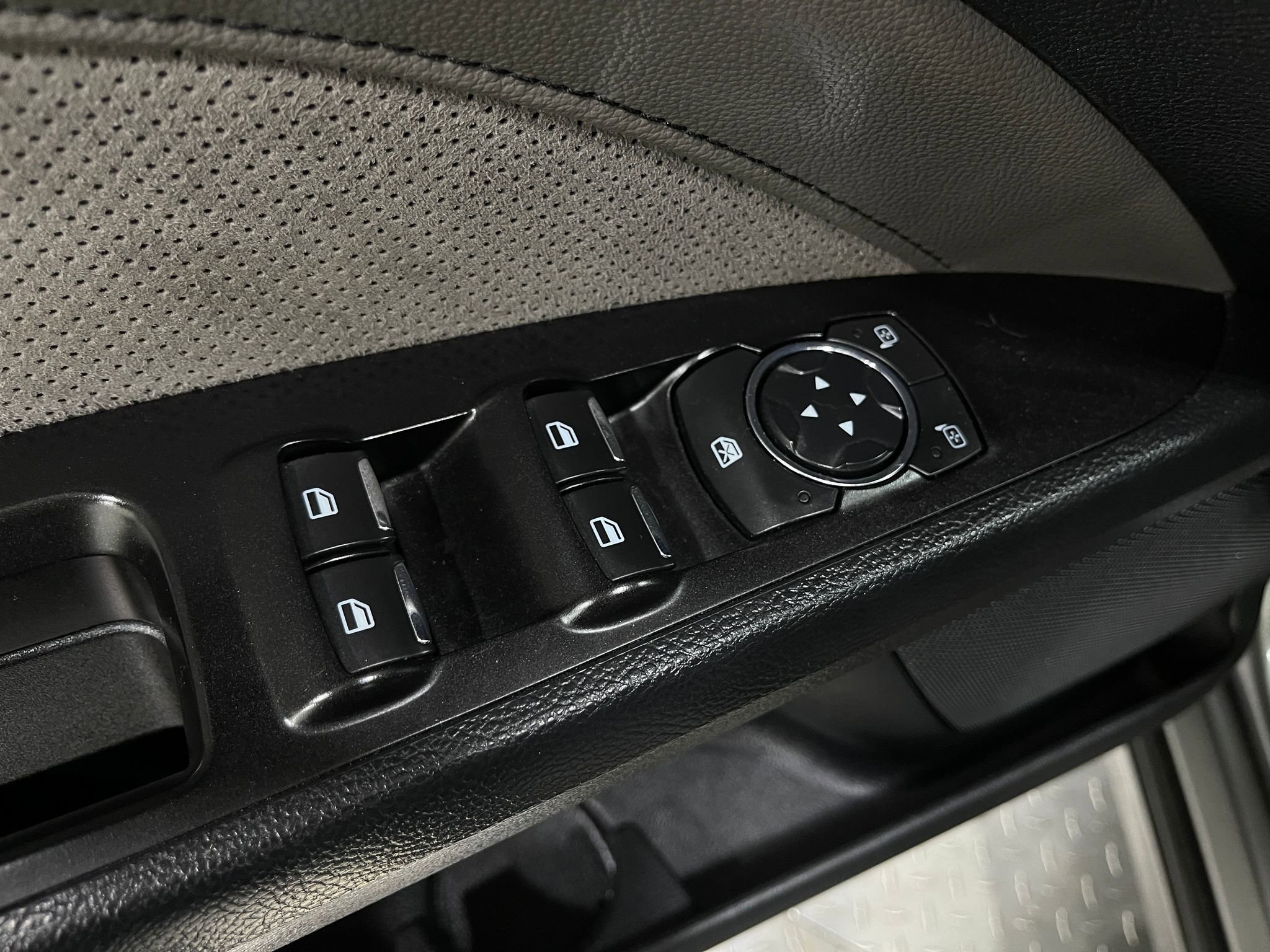 Used 2017 Ford Fusion Sport w/ Equipment Group 401A image 15