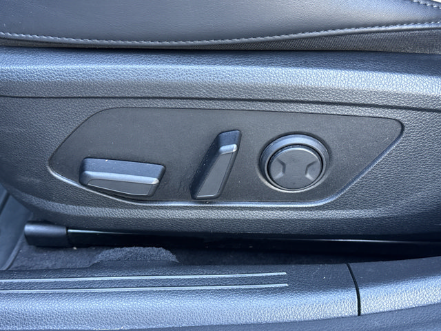 Used 2025 Kia K5 GT-Line w/ GT-Line Premium Package FWD image 26