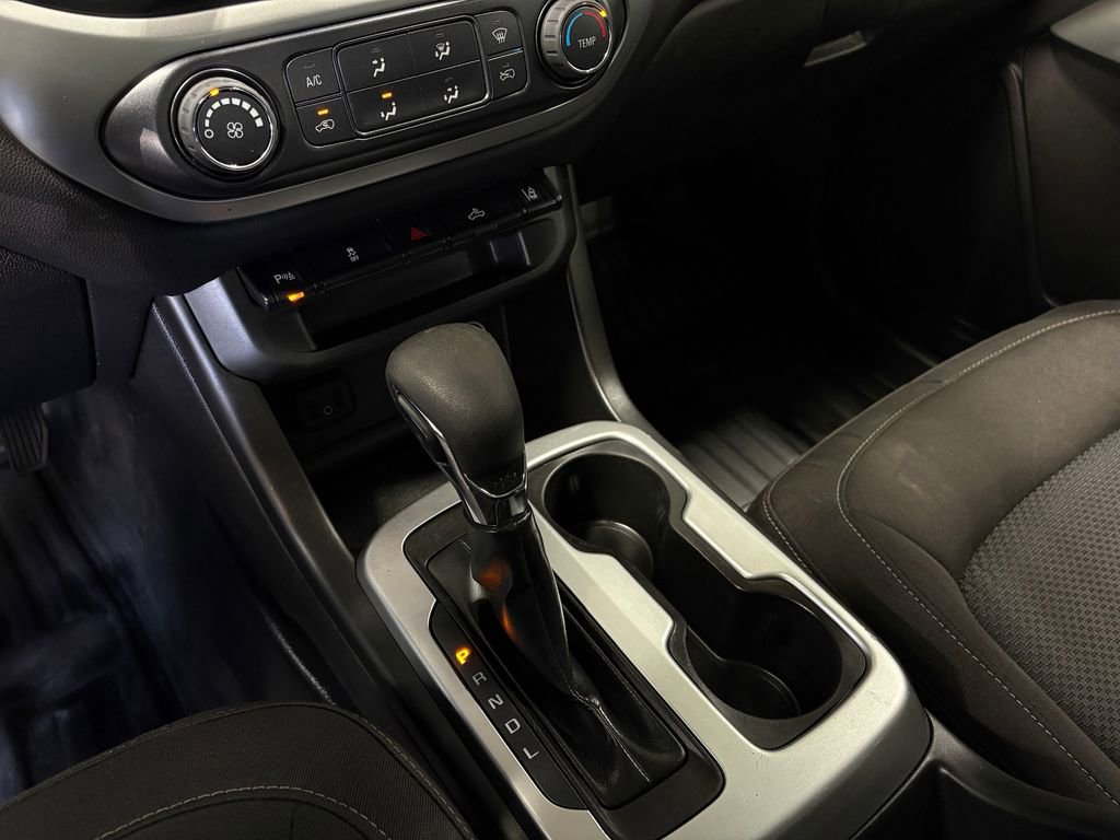 Used 2022 Chevrolet Colorado LT w/ Fleet Safety Package image 25