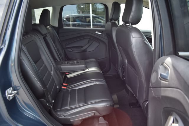 Used 2019 Ford Escape Titanium AWD/4WD image 44