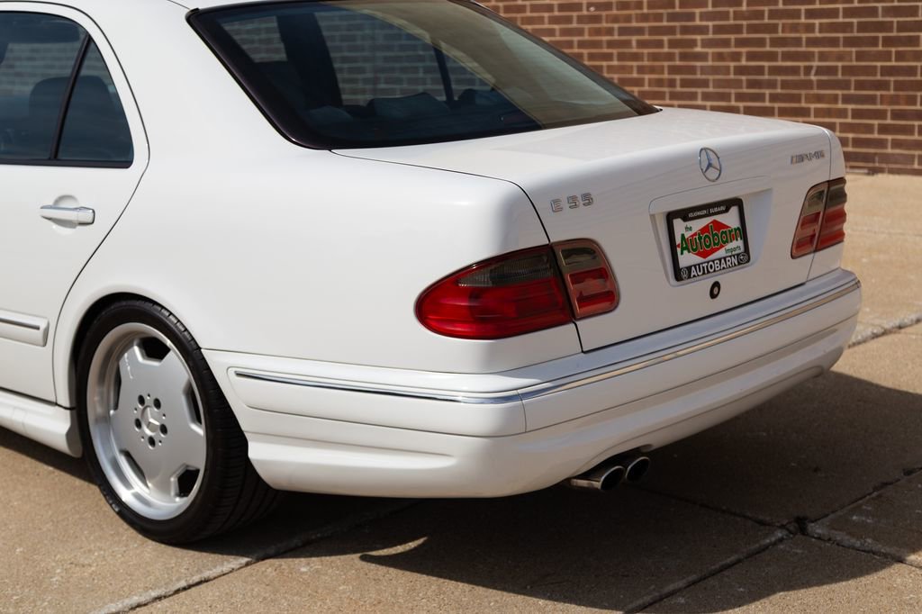 Used 2000 Mercedes-Benz E 55 AMG Sedan image 33