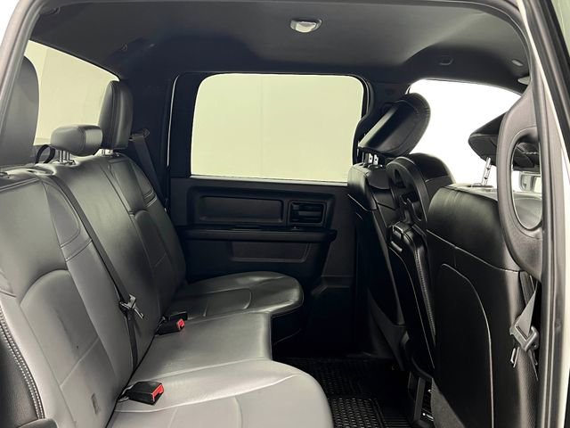 Used 2023 RAM 2500 Tradesman w/ Chrome Appearance Group image 31