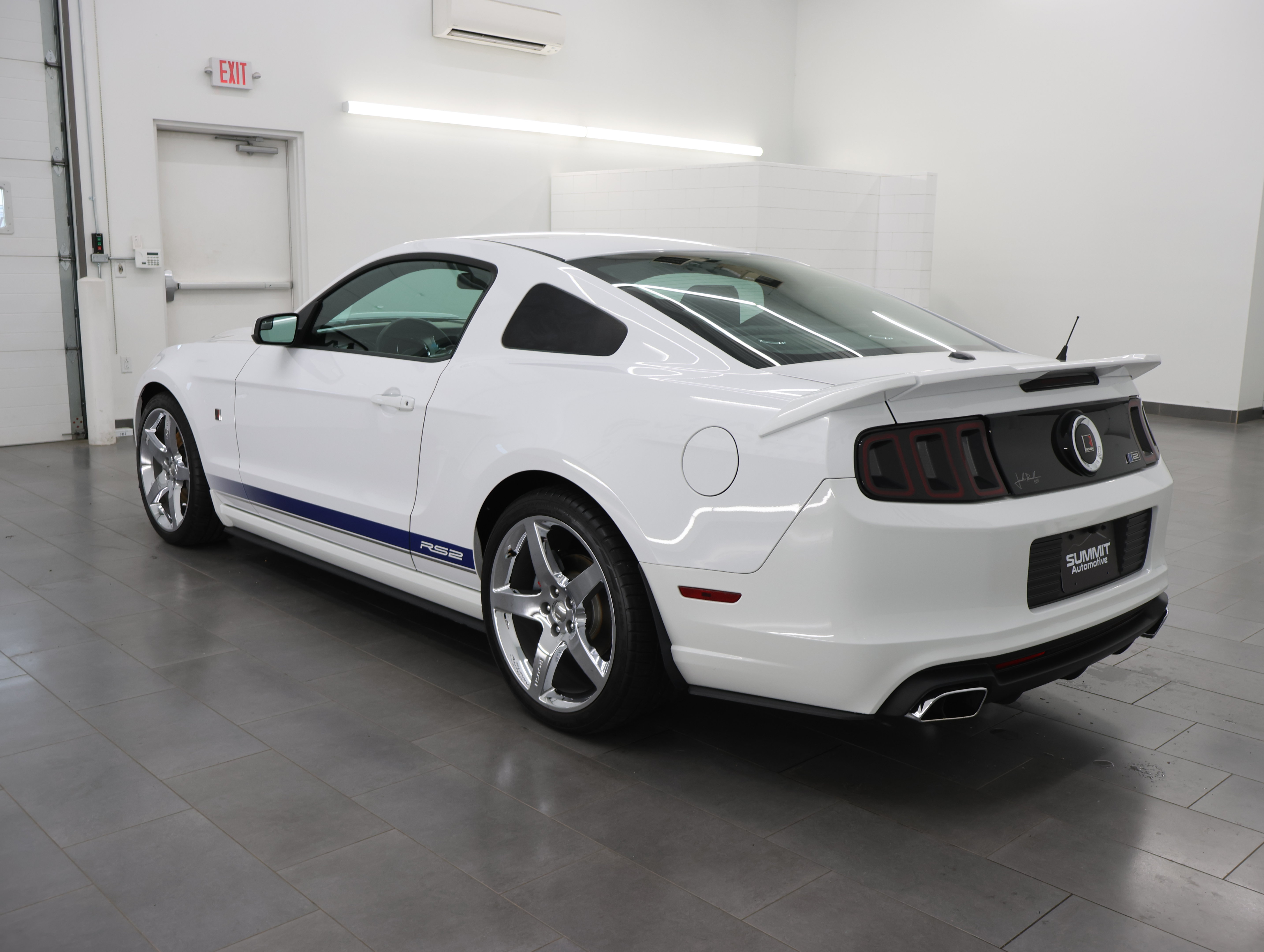 Used 2014 Ford Mustang GT Premium w/ Brembo Brake Package RWD image 6