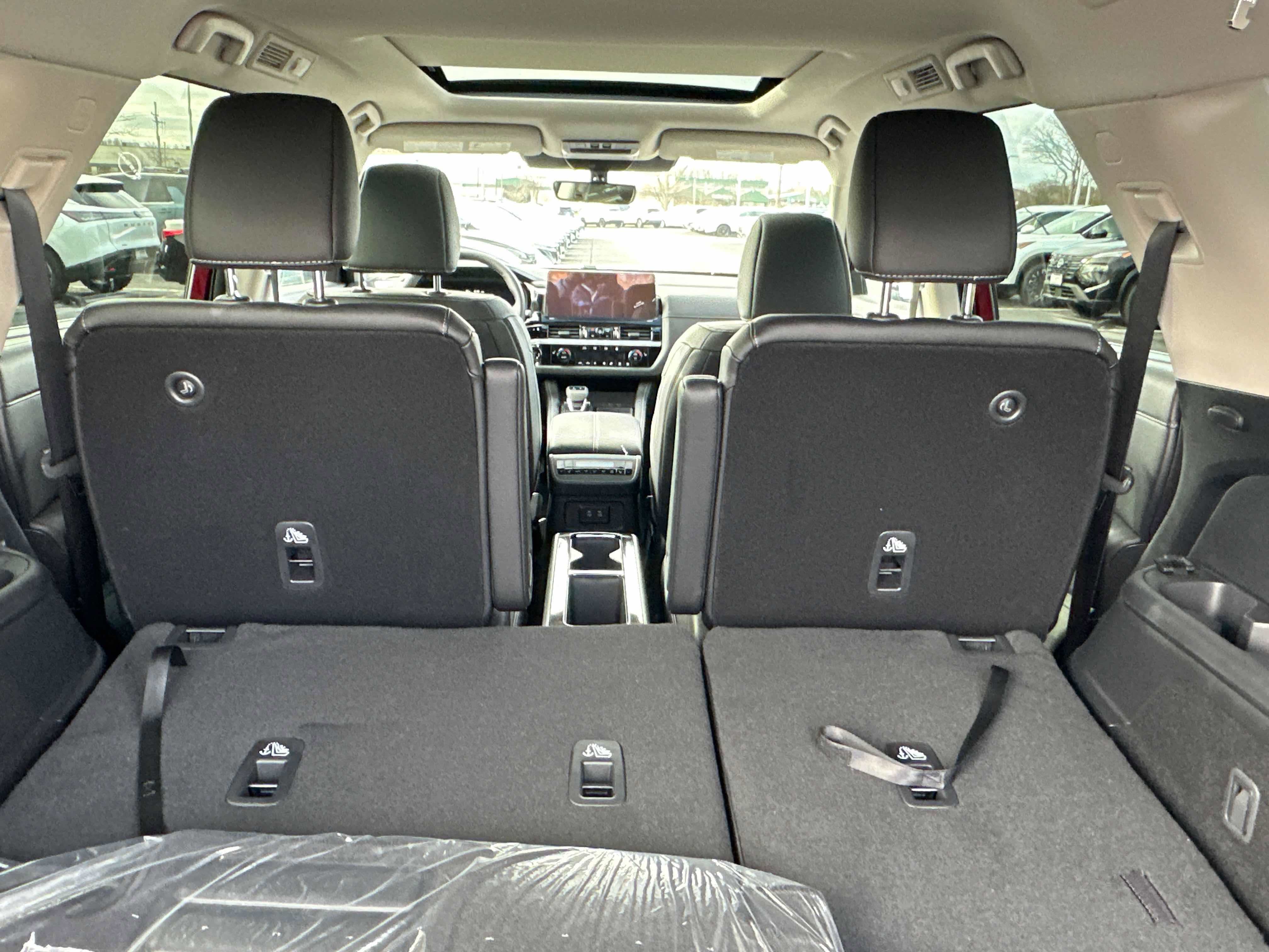 New 2026 Nissan Pathfinder SL AWD/4WD image 17