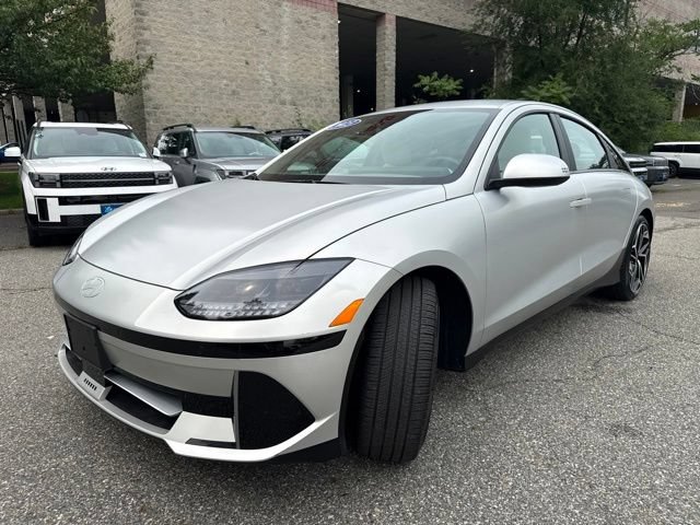 Used 2023 Hyundai Ioniq 6 SEL w/ Cargo Package AWD/4WD image 3