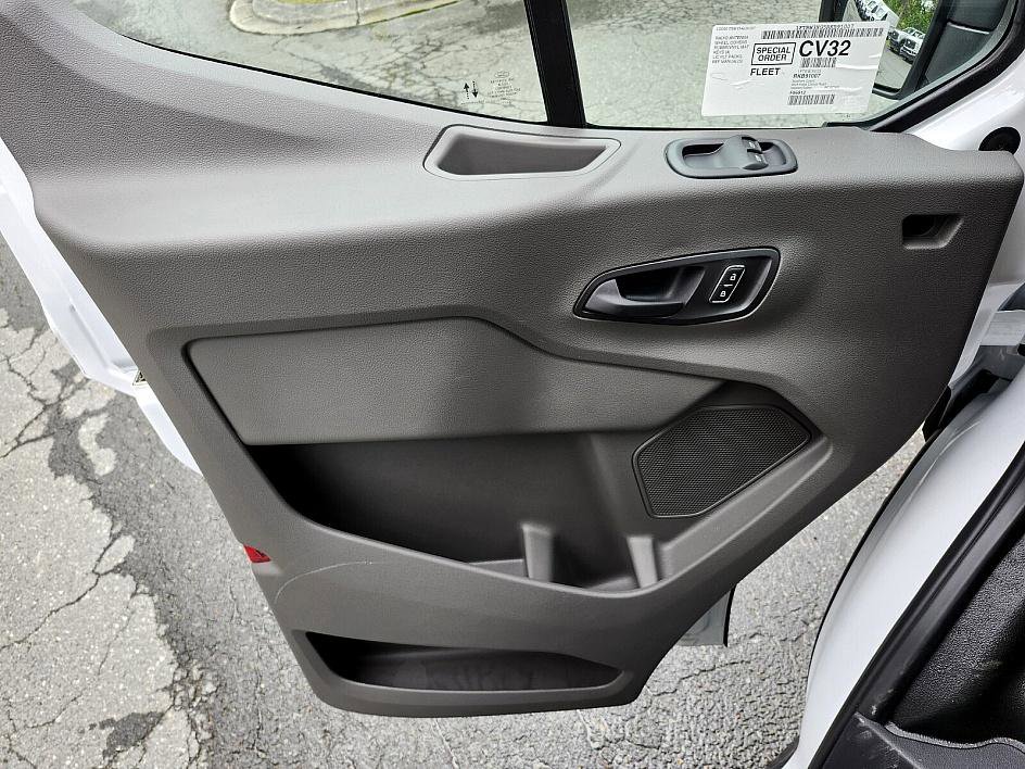 New 2024 Ford Transit 350 148 High Roof Extended image 30