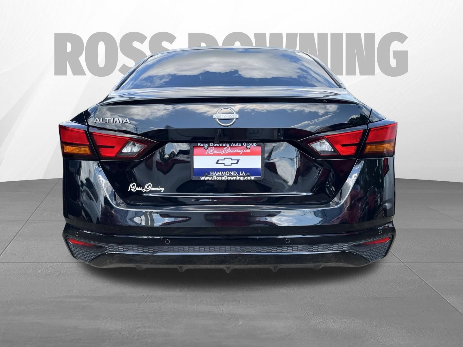 Used 2024 Nissan Altima 2.5 S FWD image 5