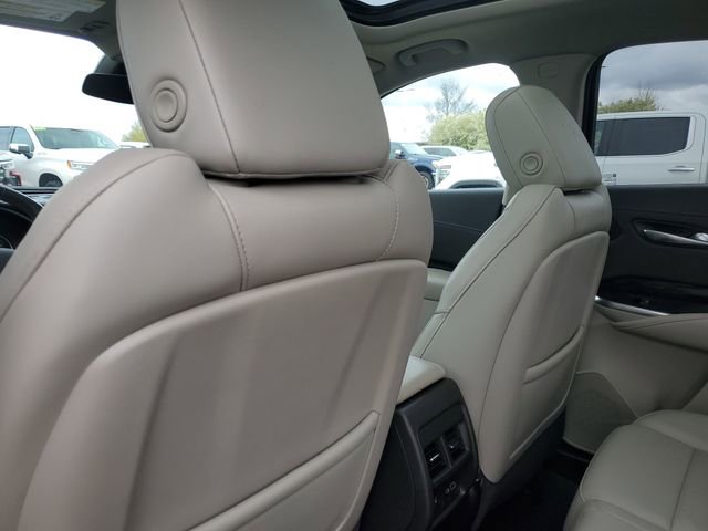 Used 2021 Cadillac XT4 Premium Luxury w/ Driver Assist Package AWD/4WD image 29