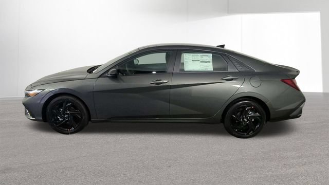 New 2026 Hyundai Elantra Sport FWD image 5