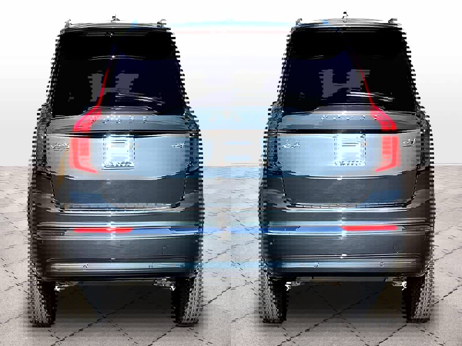 New 2026 Volvo XC90 B6 Plus w/ Protection Package Premier image 6