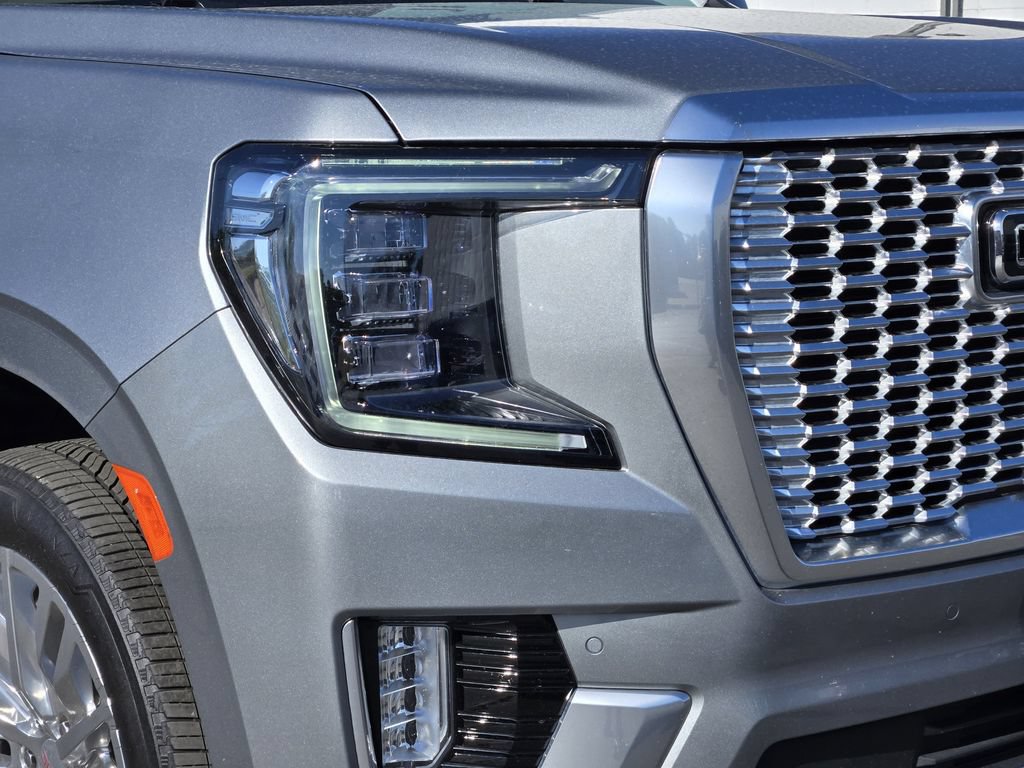 Used 2024 GMC Yukon Denali w/ Max Trailering Package AWD/4WD image 8