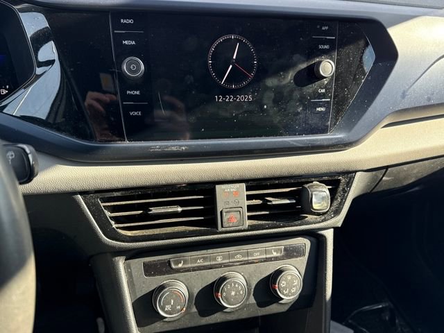 Used 2022 Volkswagen Taos SE w/ IQ.Drive SE Package image 19