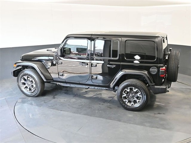 New 2025 Jeep Wrangler Sahara image 27