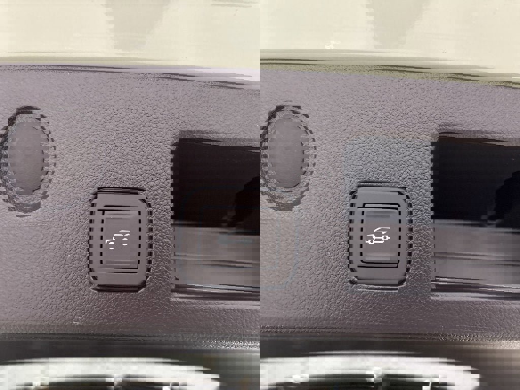 New 2026 Chevrolet Equinox ACTIV w/ Convenience Package III image 35