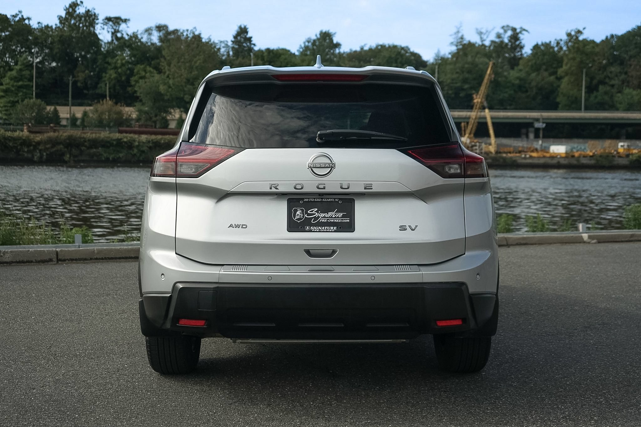 Used 2024 Nissan Rogue SV w/ SV Premium Package AWD/4WD image 40