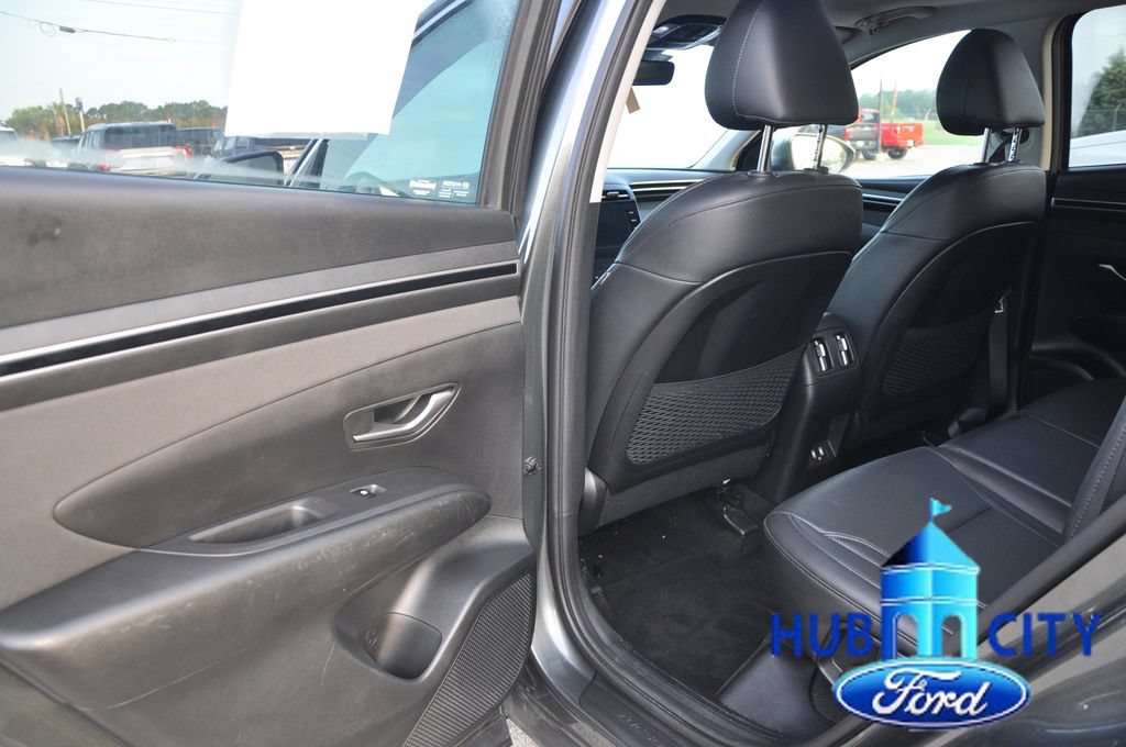 Used 2023 Hyundai Tucson SEL w/ Convenience Package FWD image 13
