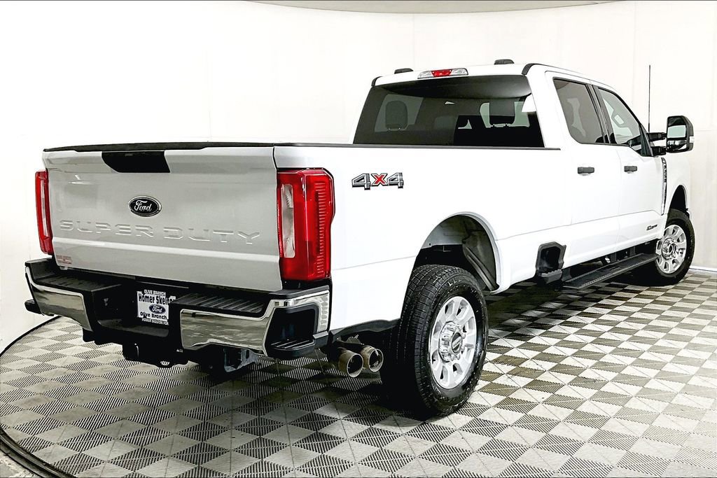 Used 2024 Ford F250 XLT image 12