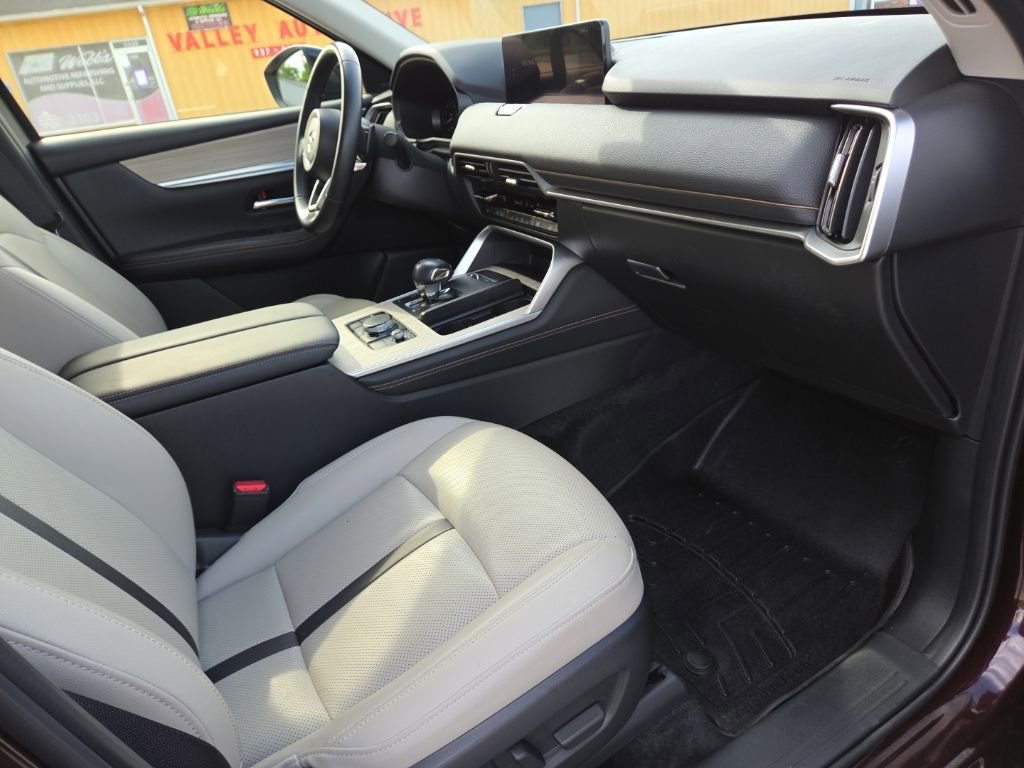Used 2025 MAZDA CX-90 3.3 Turbo w/ Premium Sport Pkg AWD/4WD image 27