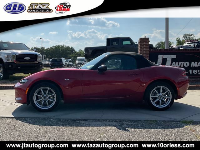 Used 2016 MAZDA MX-5 Miata Sport RWD image 4