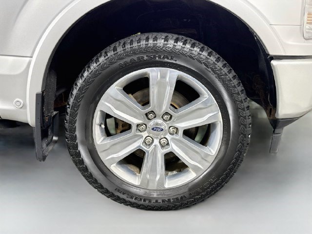 Used 2018 Ford F150 Platinum w/ Technology Package AWD/4WD image 31