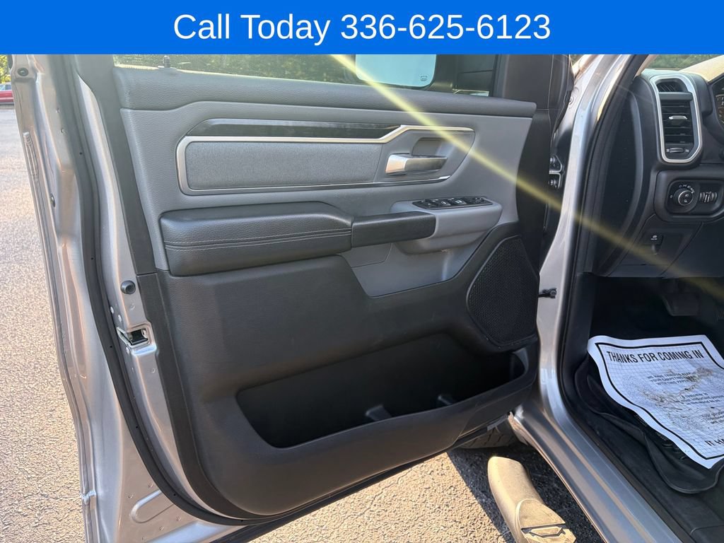 Used 2019 RAM 1500 Big Horn AWD/4WD image 11