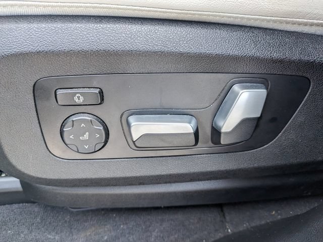 Used 2023 BMW X5 sDrive40i w/ M Sport Package RWD image 21