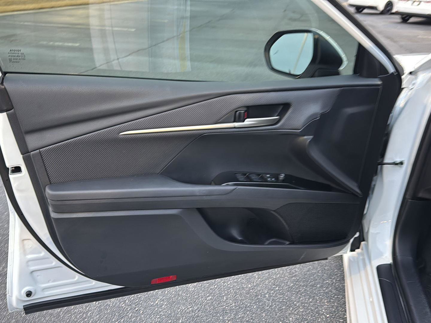 Certified 2025 Toyota Camry SE image 14