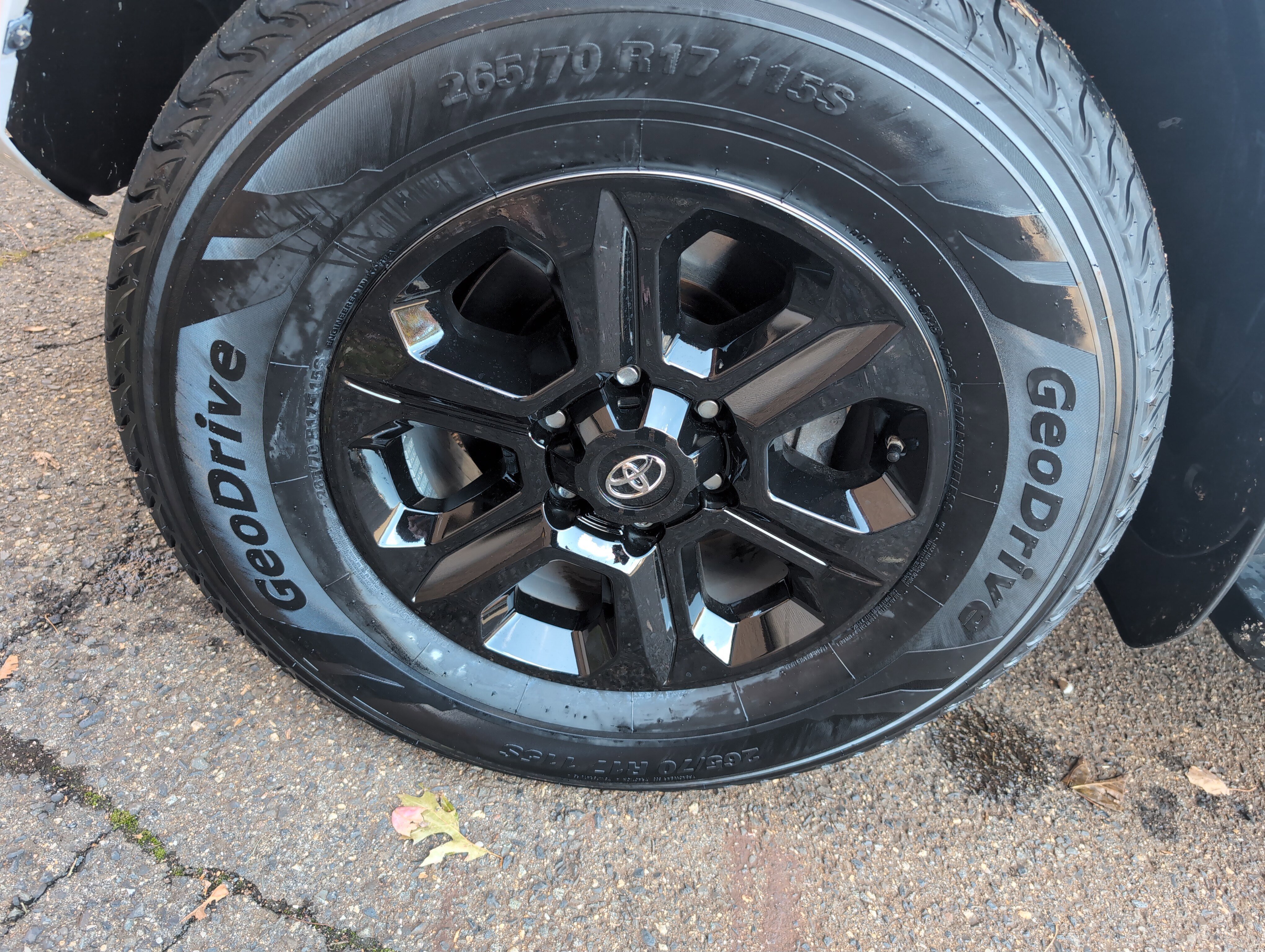 Certified 2020 Toyota 4Runner SR5 image 11