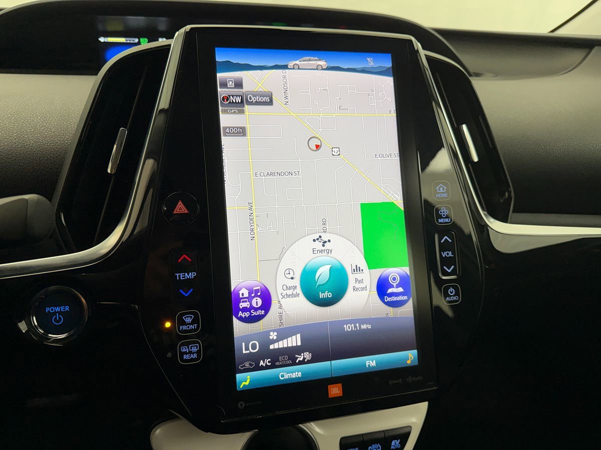 Used 2017 Toyota Prius Prime Advanced FWD image 21