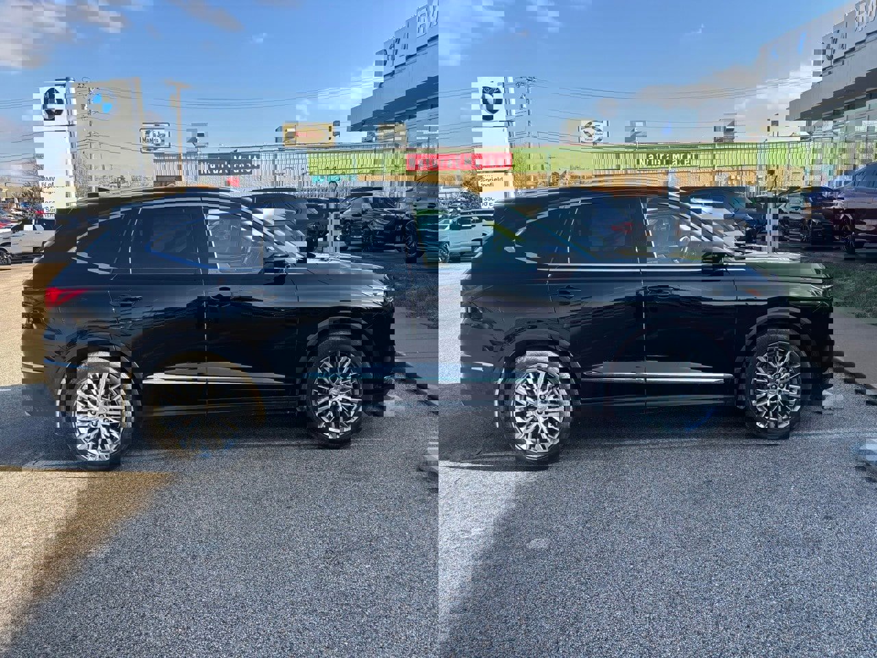 Used 2022 Acura MDX SH-AWD w/ Advance Package image 3